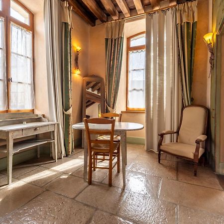 Hotel De La Beursaudiere Nitry Екстериор снимка